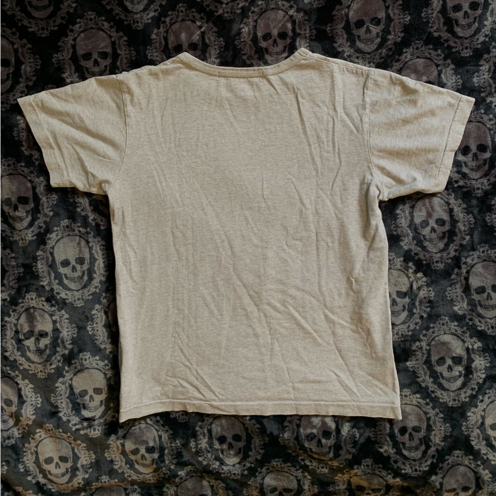 PLAY tee - Picture 5 of 5